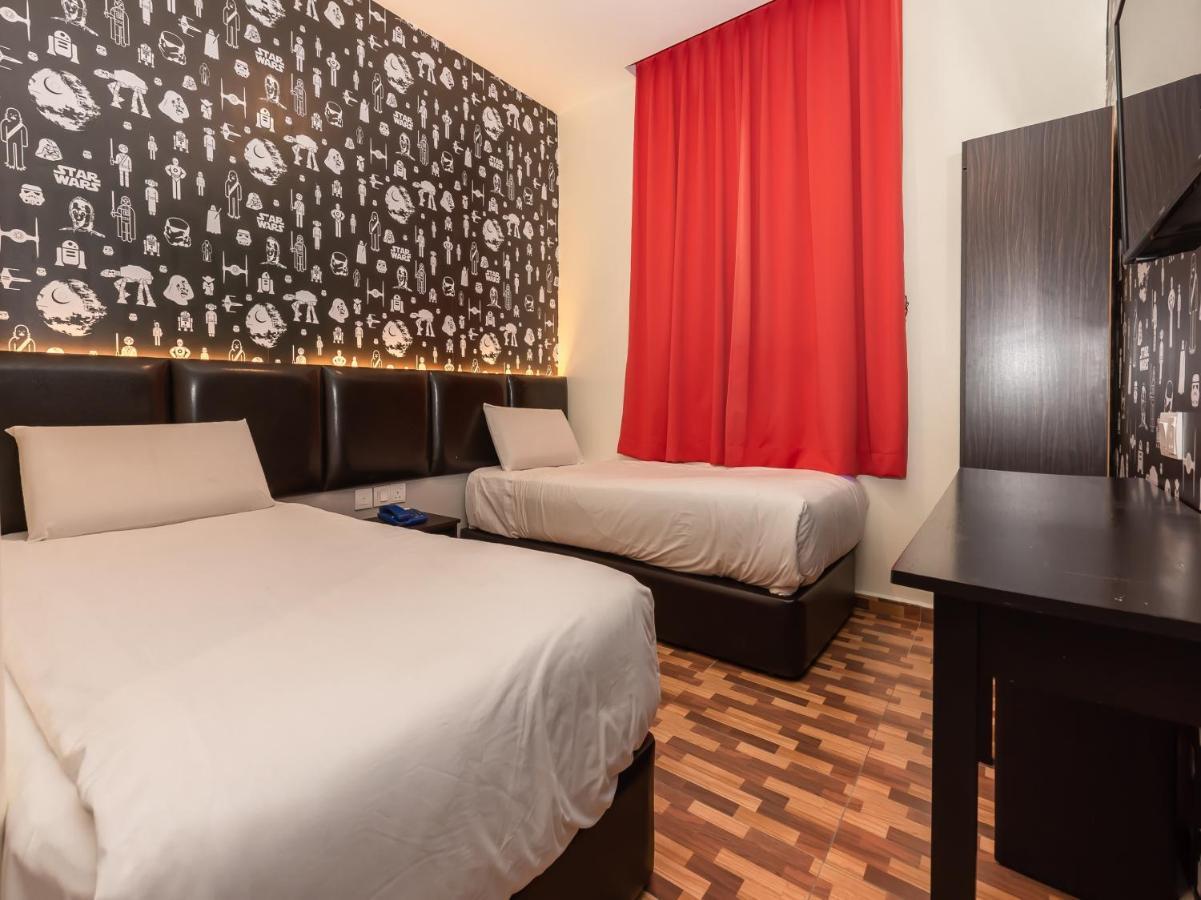 Gold City Hotel Malacca Exterior photo
